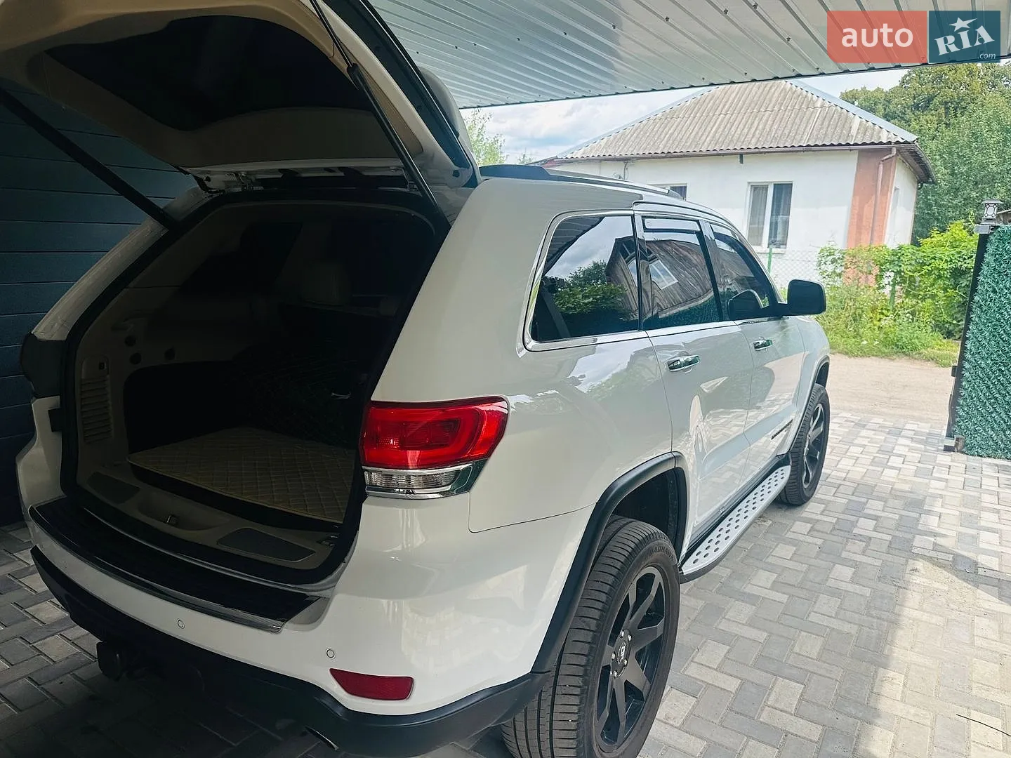 2014 Jeep Grand Cherokee - мініатюра 11