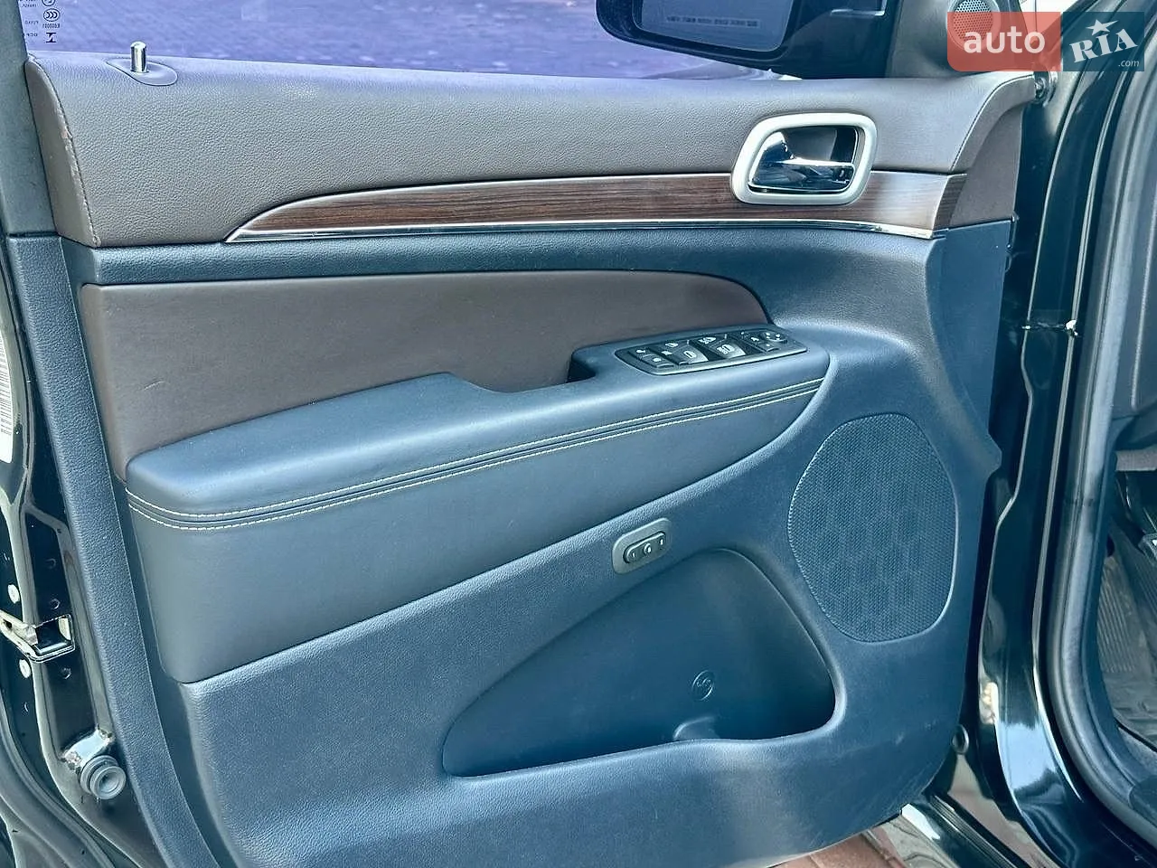 2014 Jeep Grand Cherokee - мініатюра 31