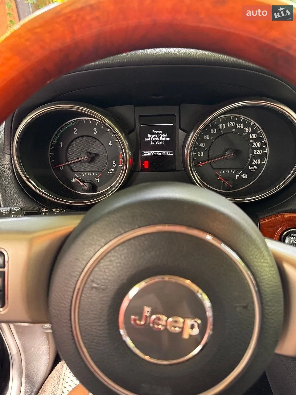 2012 Jeep Grand Cherokee - мініатюра 14