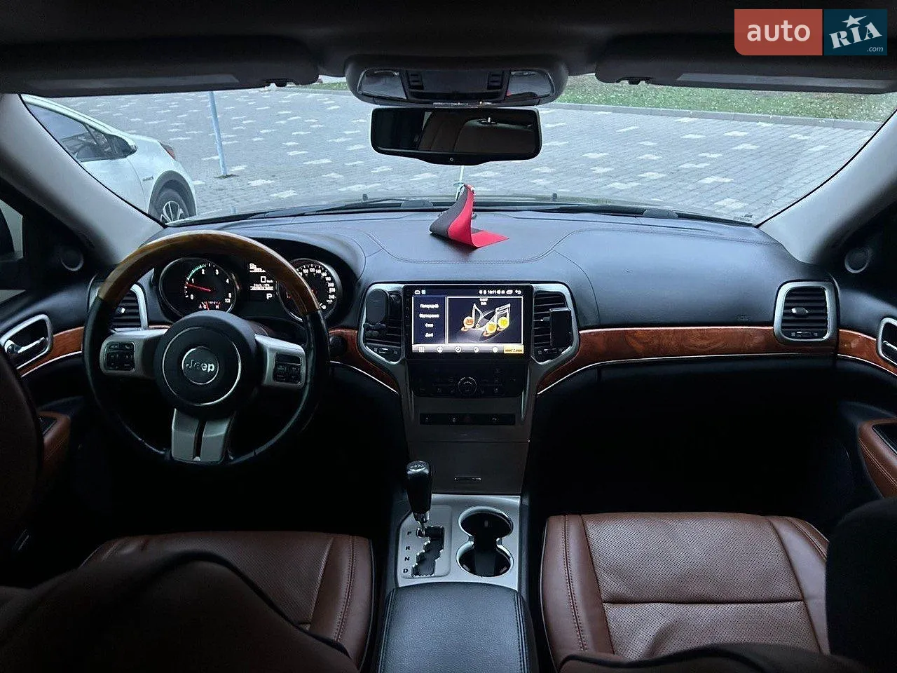 2011 Jeep Grand Cherokee - мініатюра 9