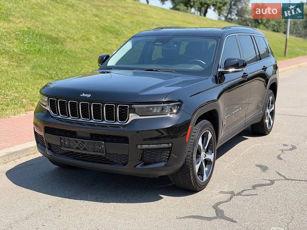 Jeep Grand Cherokee 2015 VIN 1C4RJEAG0FC926211 фото оголошення 18 з 21