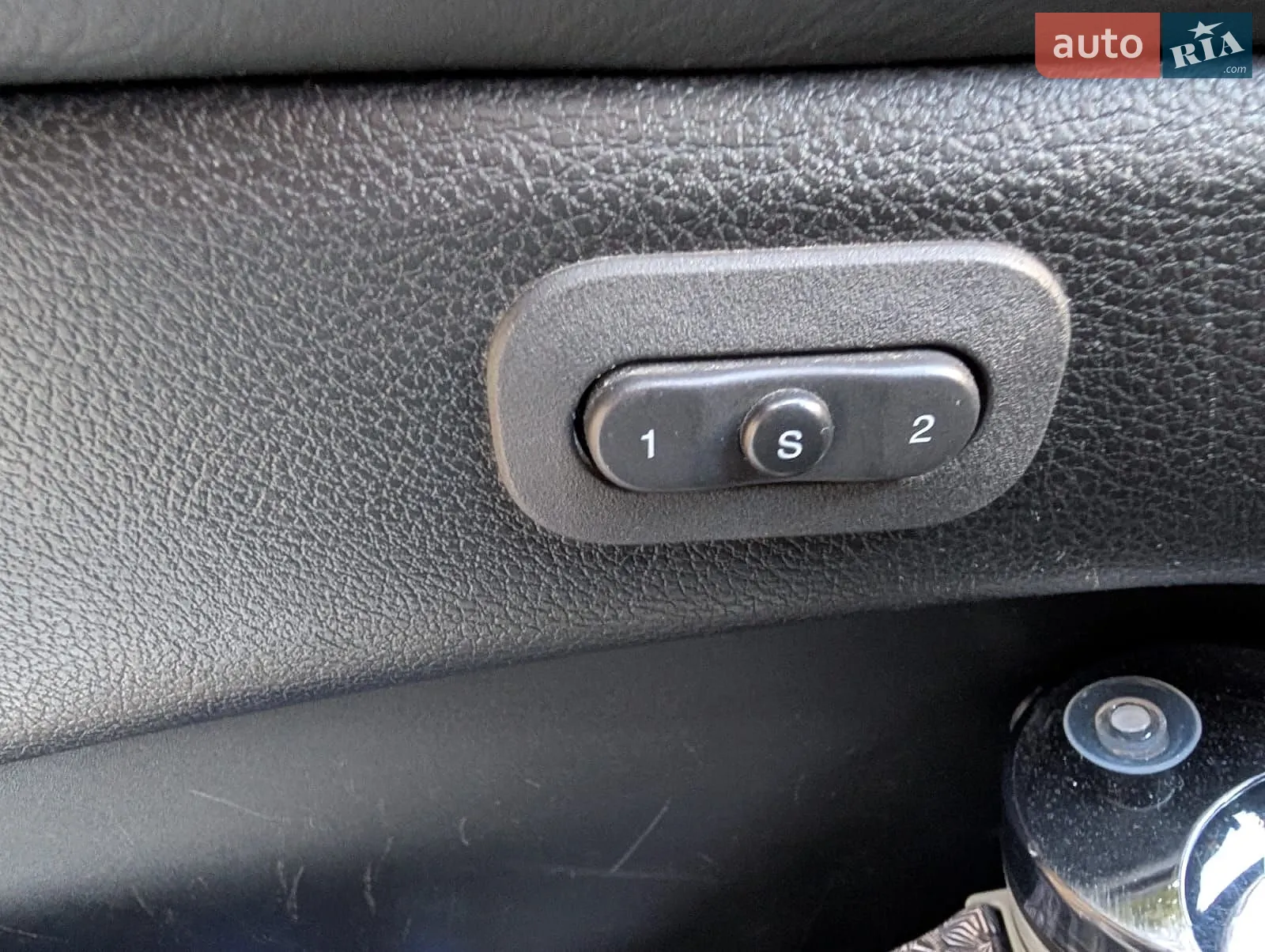 2013 Jeep Grand Cherokee - мініатюра 12