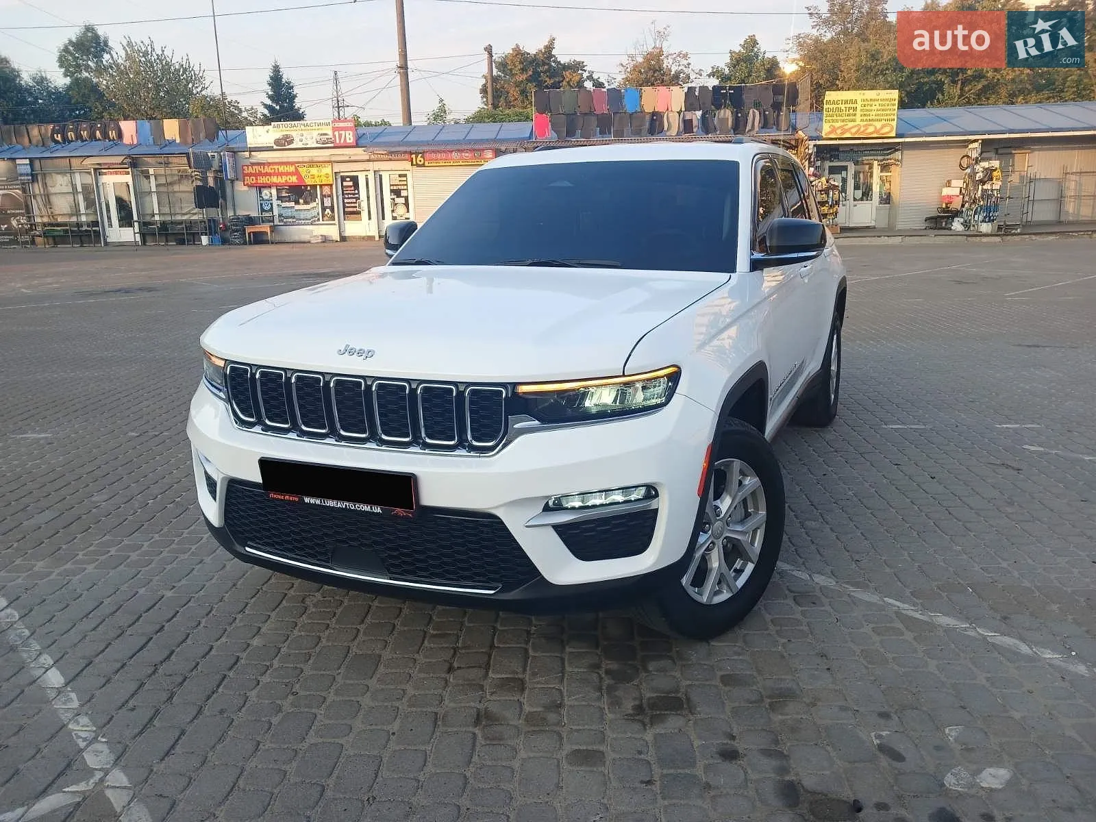 2023 Jeep Grand Cherokee - мініатюра 3