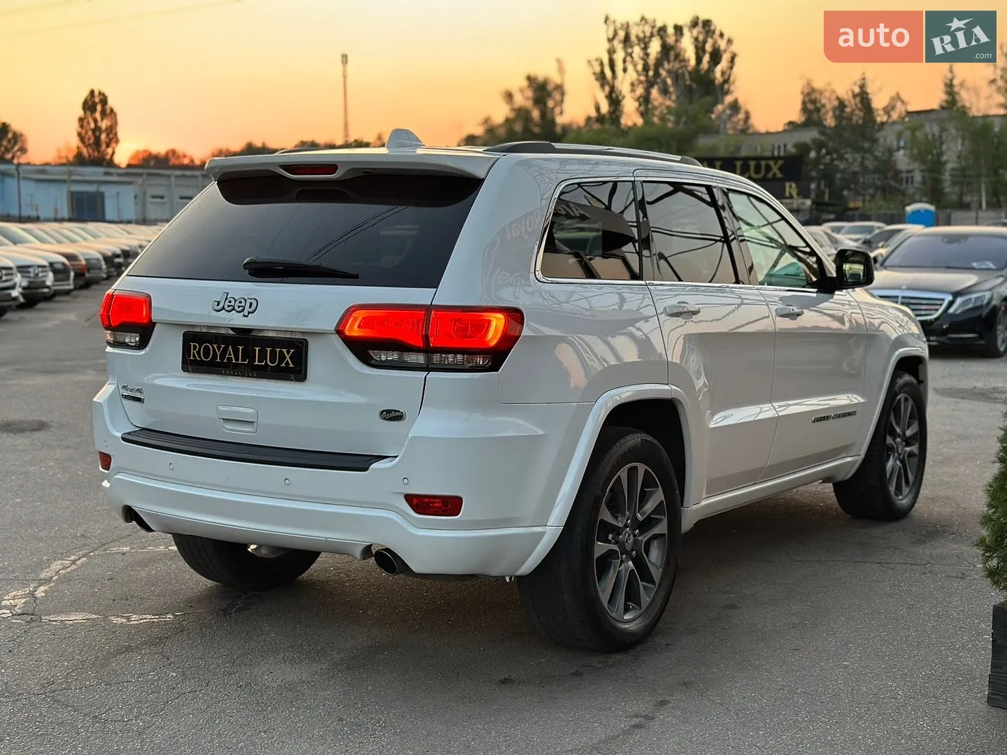2018 Jeep Grand Cherokee - мініатюра 10