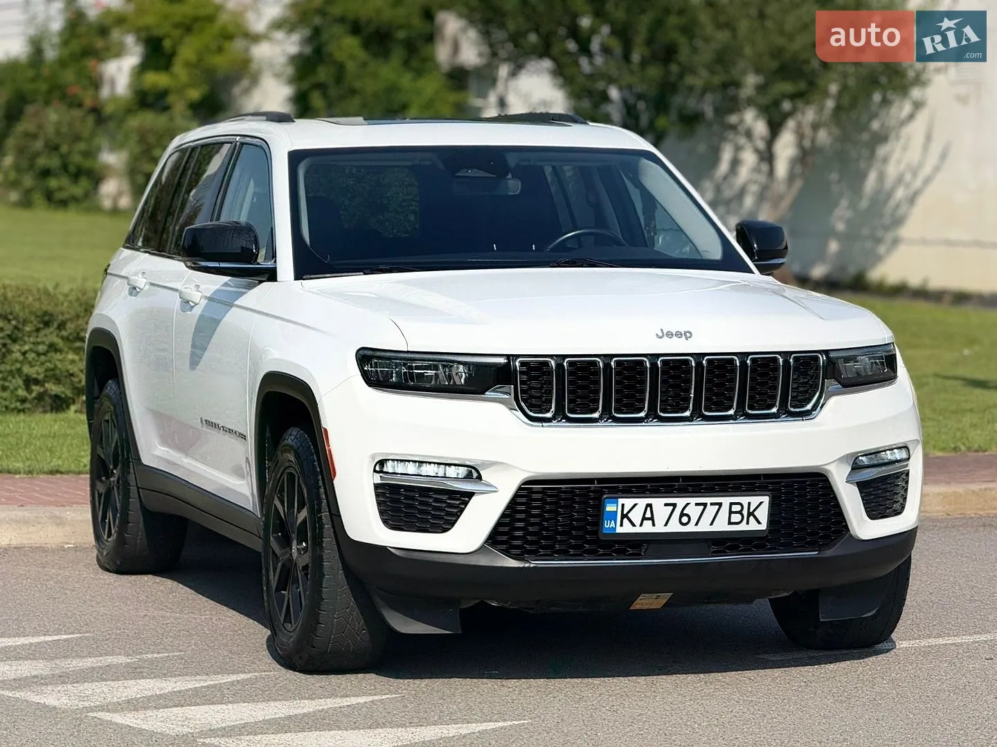 2022 Jeep Grand Cherokee - мініатюра 23