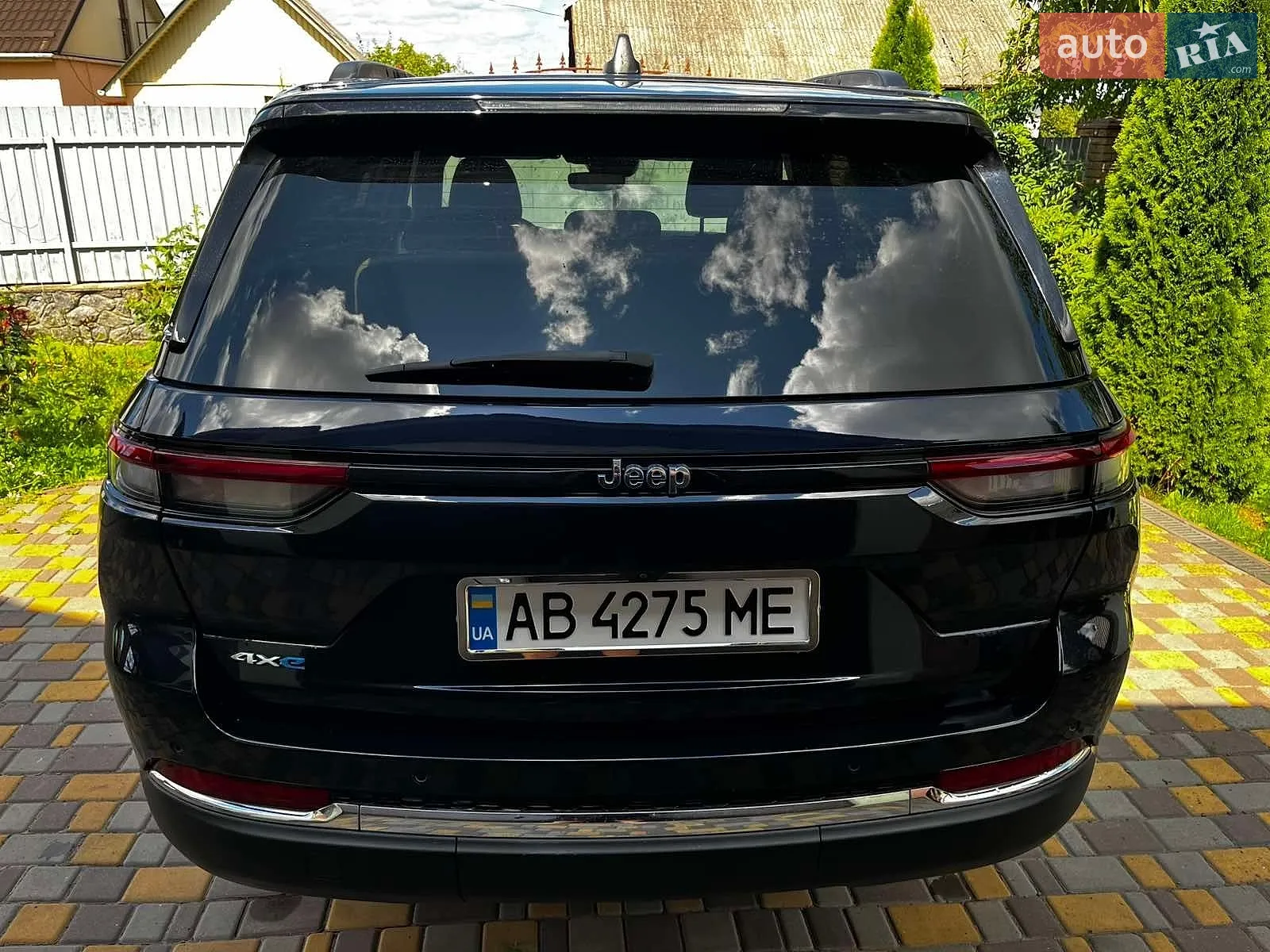 2022 Jeep Grand Cherokee - мініатюра 10