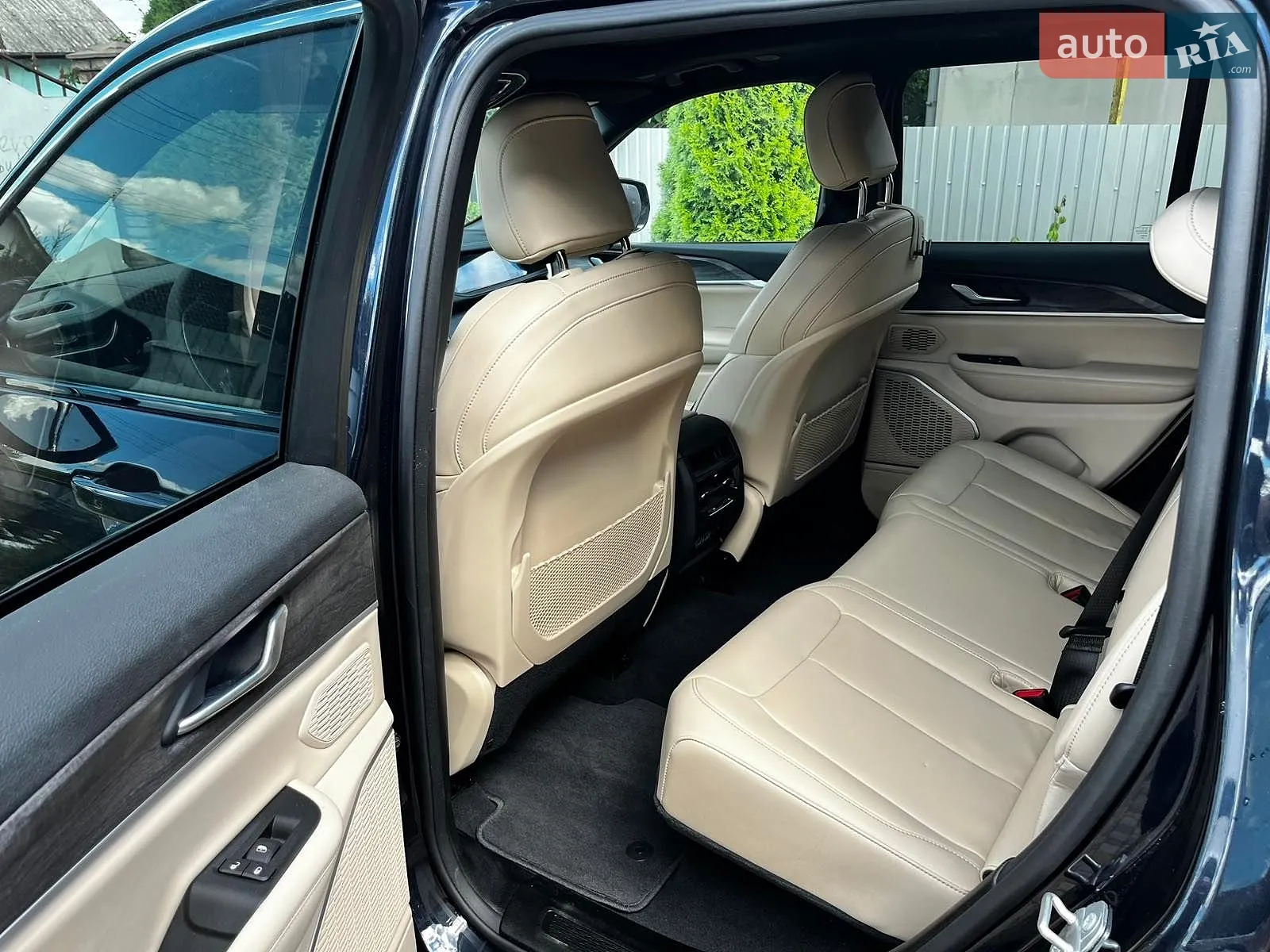 2022 Jeep Grand Cherokee - мініатюра 15