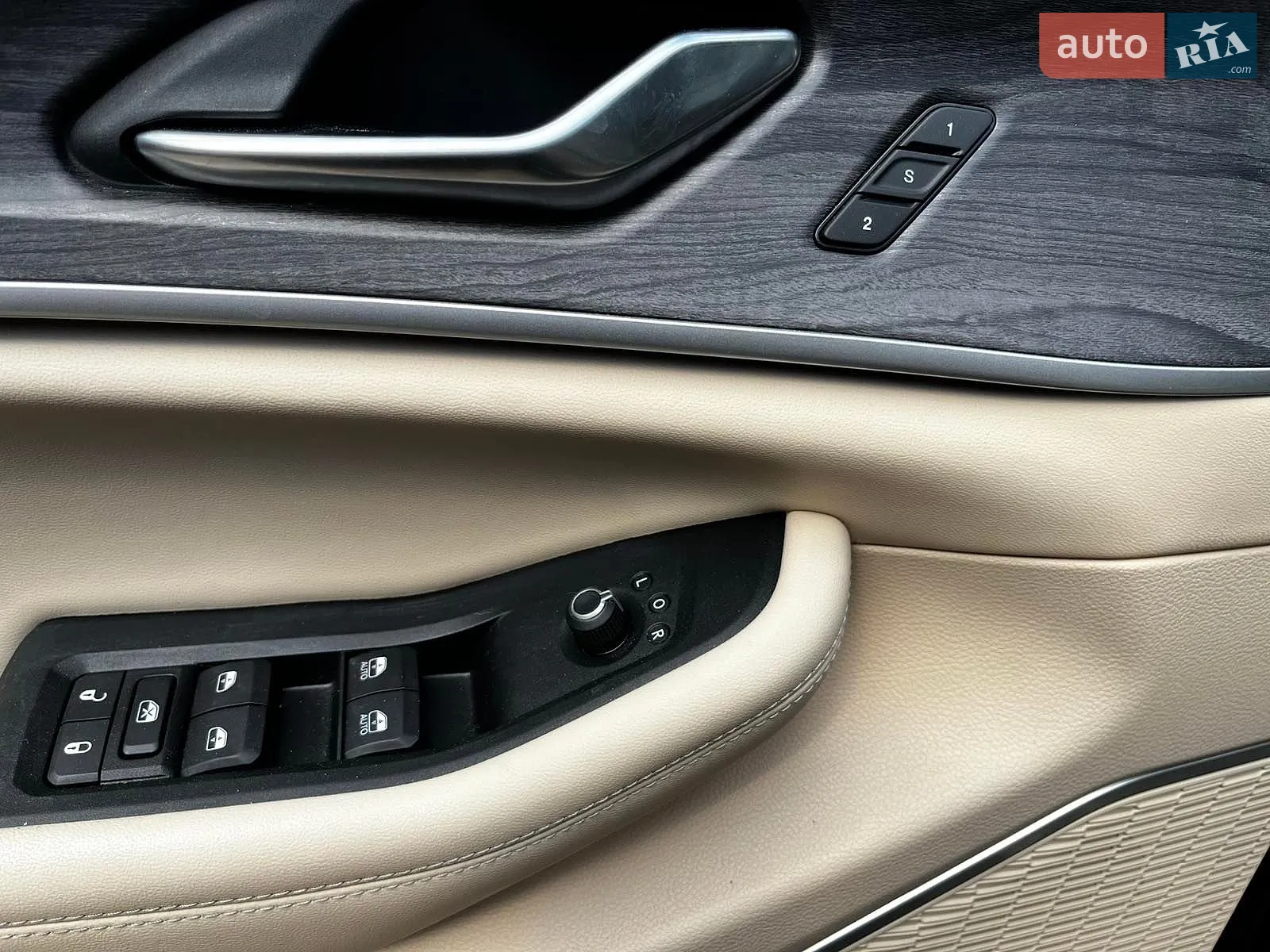 2022 Jeep Grand Cherokee - мініатюра 19