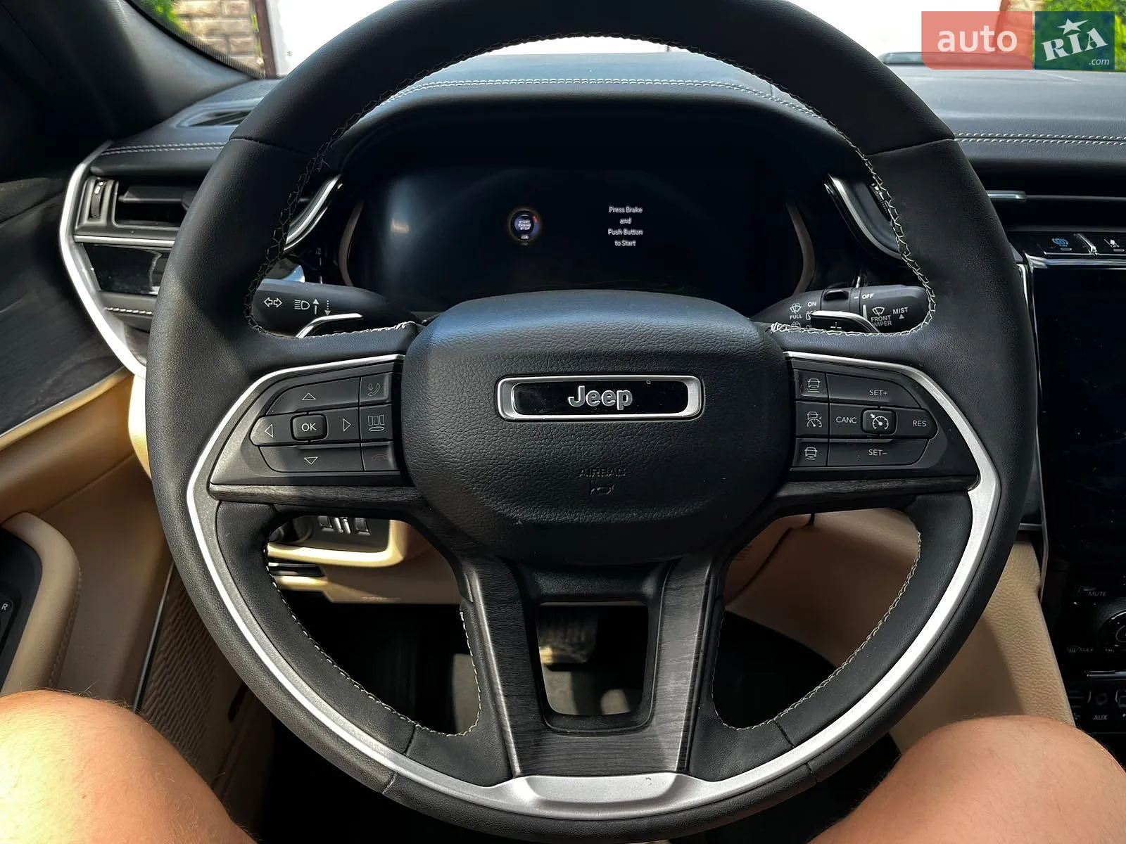 2022 Jeep Grand Cherokee - мініатюра 26
