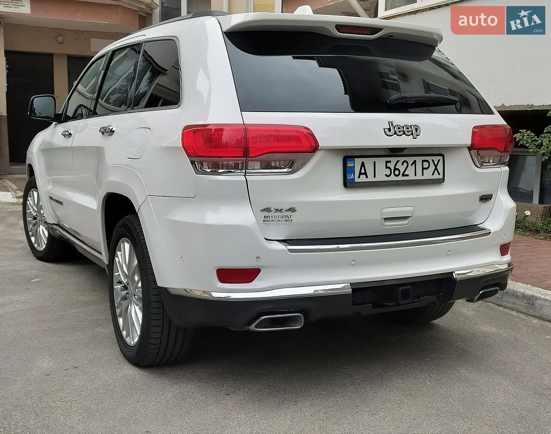 2017 Jeep Grand Cherokee - мініатюра 10