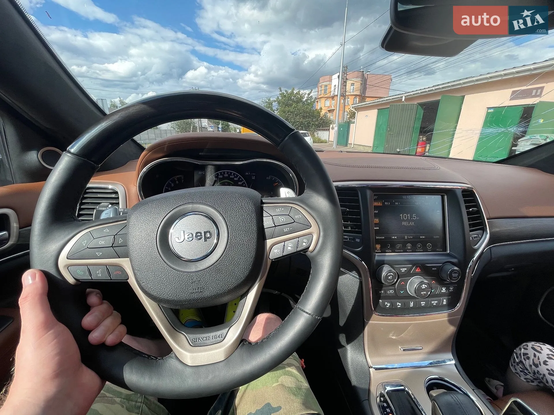 2016 Jeep Grand Cherokee - мініатюра 18