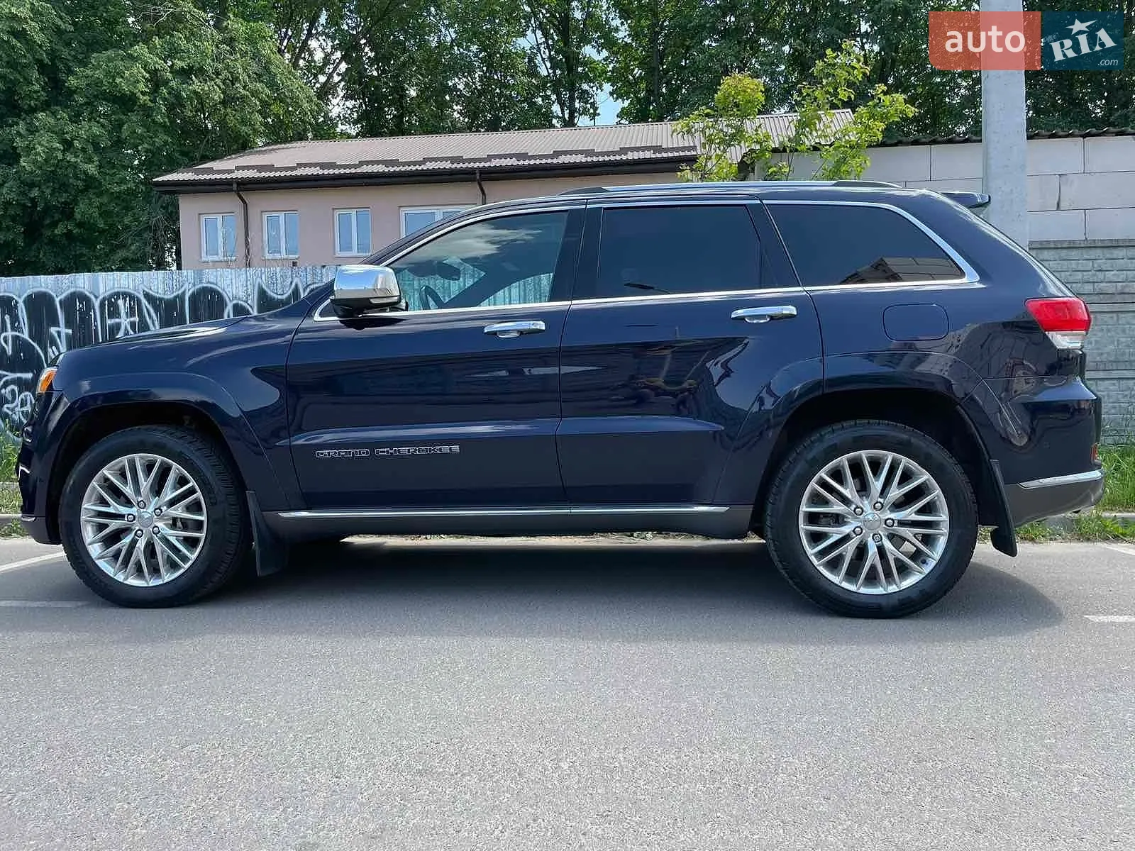 2016 Jeep Grand Cherokee - мініатюра 26