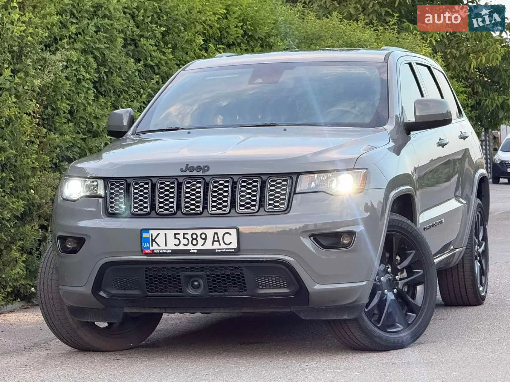 2021 Jeep Grand Cherokee - мініатюра 2