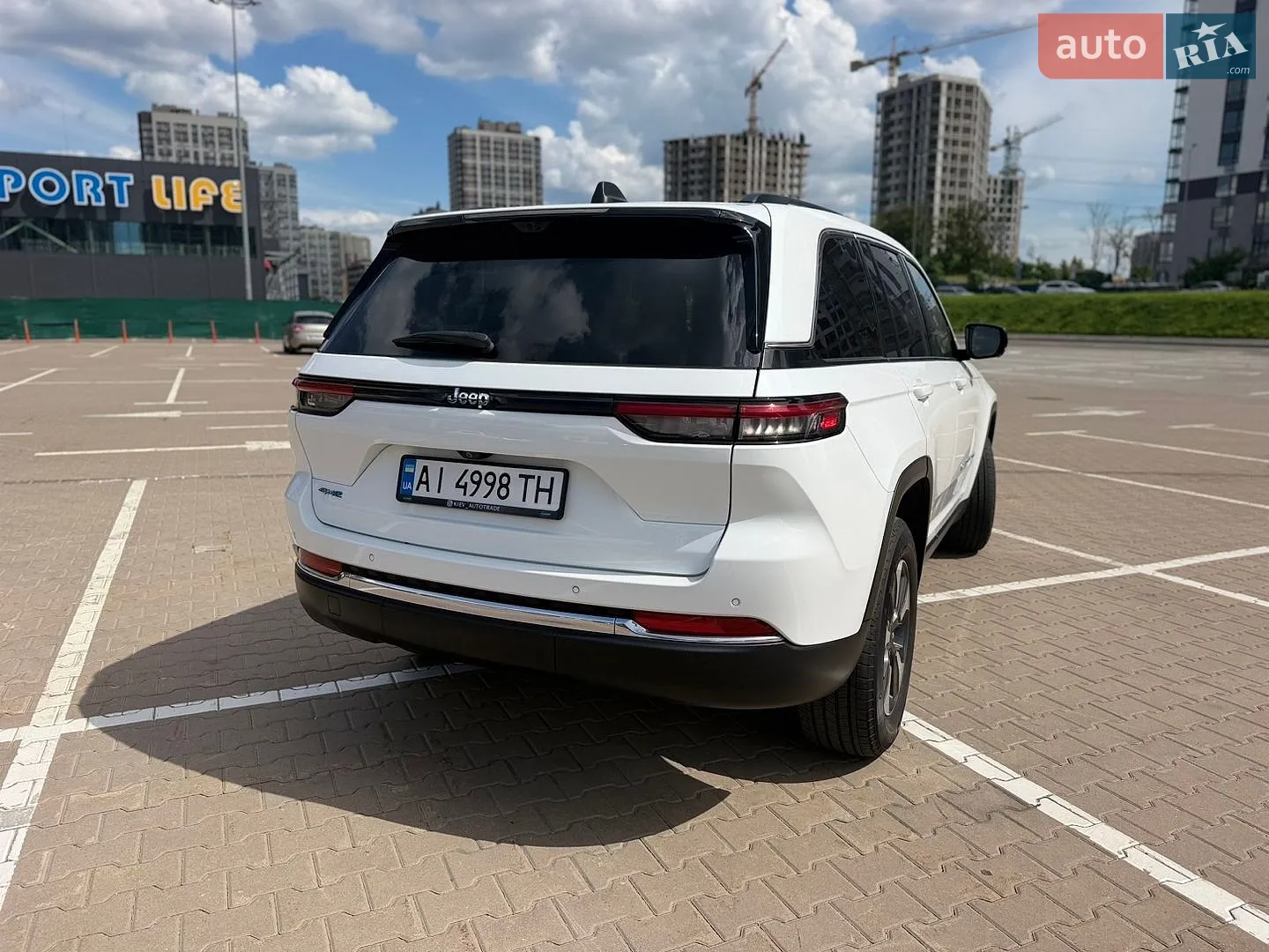 2022 Jeep Grand Cherokee - мініатюра 7