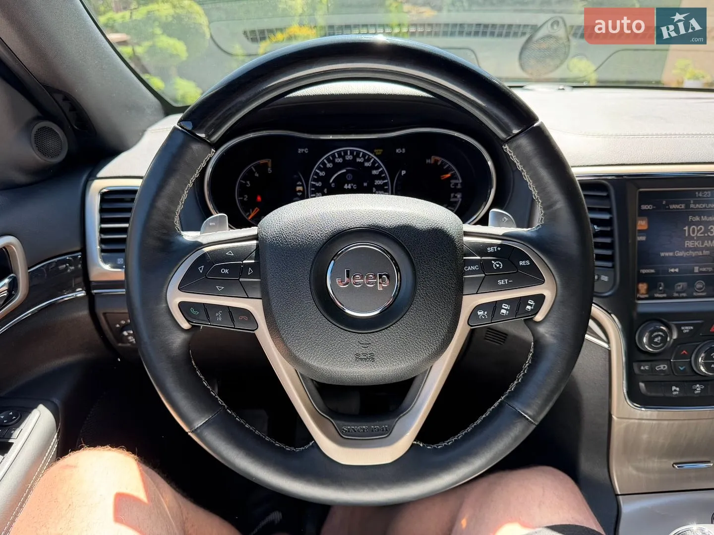 2014 Jeep Grand Cherokee - мініатюра 36