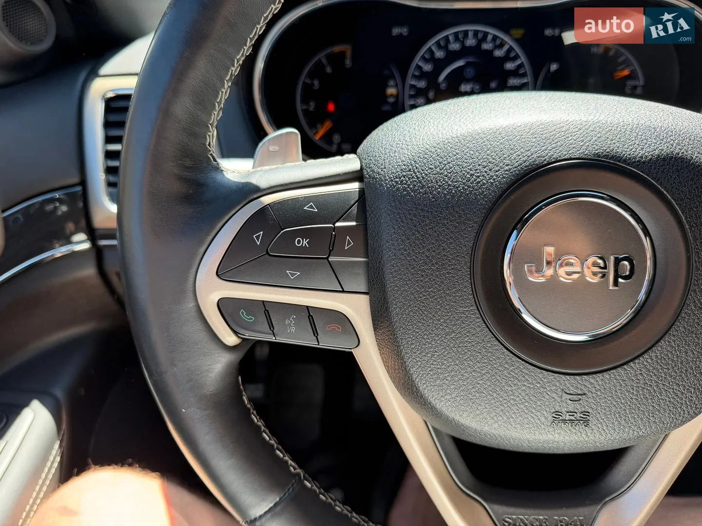 2014 Jeep Grand Cherokee - мініатюра 37