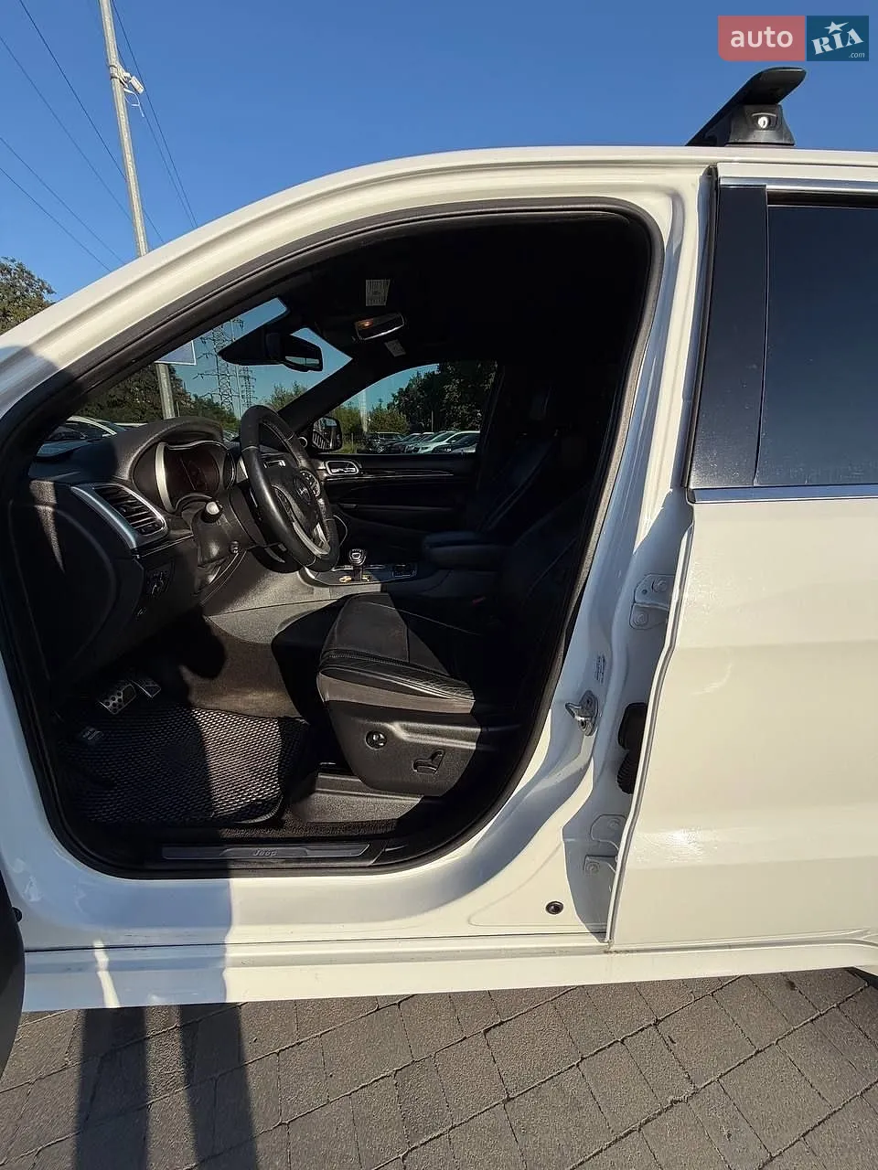 2015 Jeep Grand Cherokee - мініатюра 14