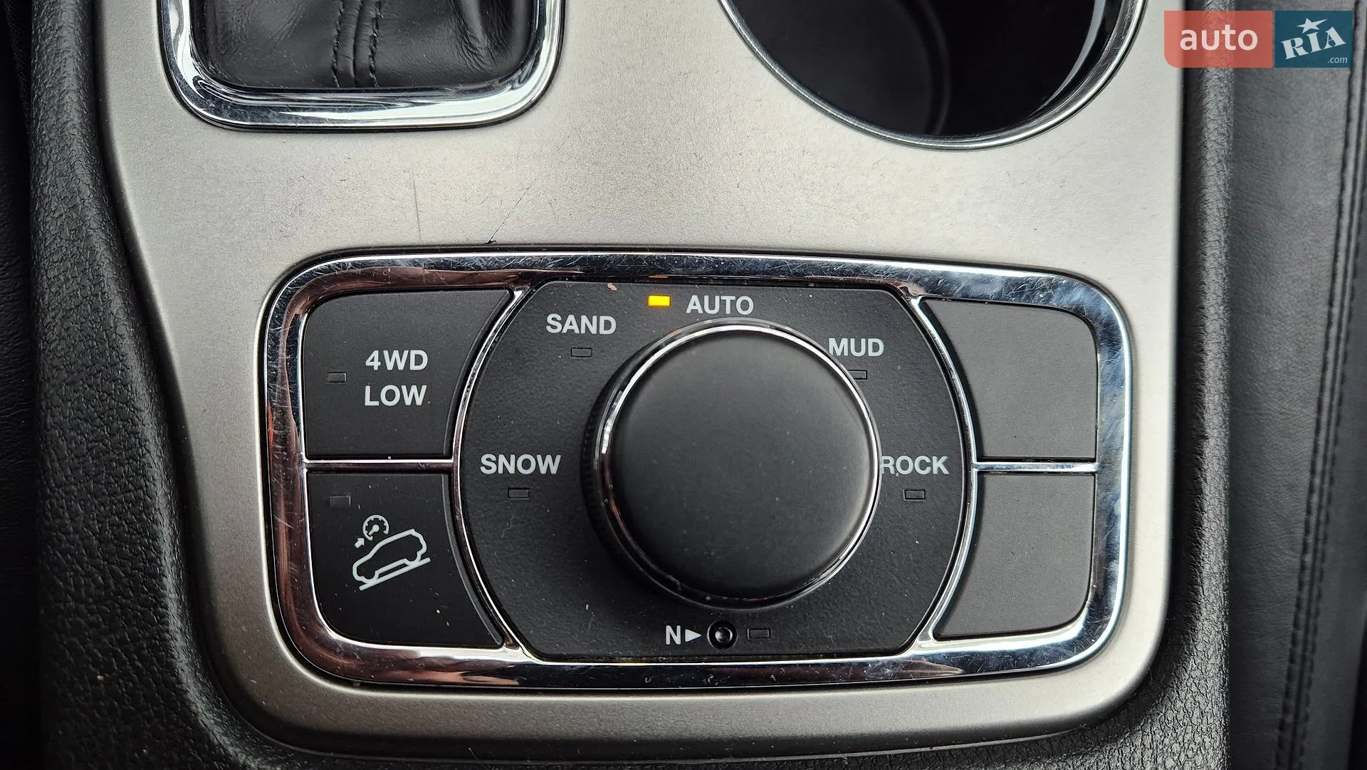 2018 Jeep Grand Cherokee - мініатюра 27