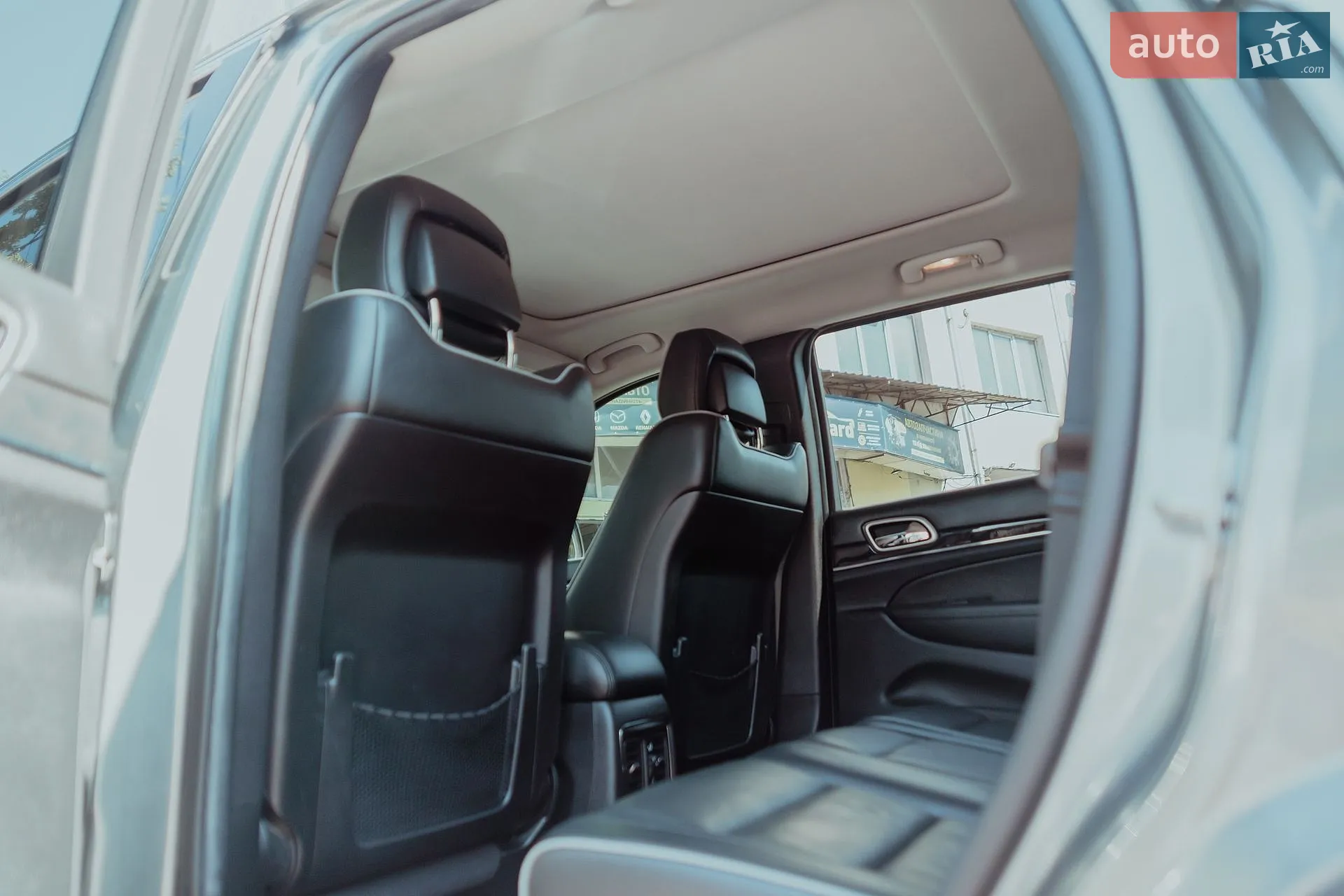 2012 Jeep Grand Cherokee - мініатюра 13