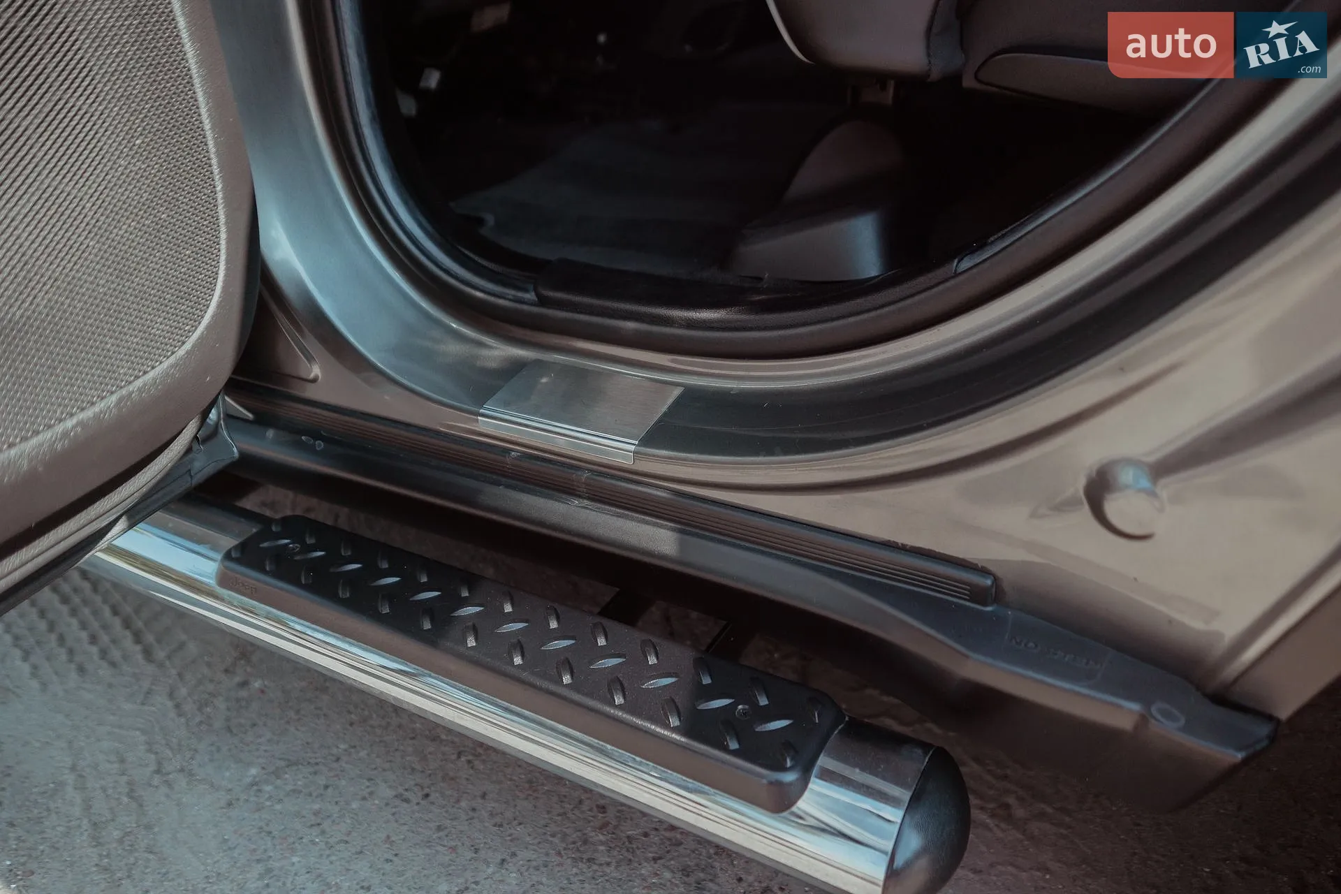 2012 Jeep Grand Cherokee - мініатюра 12
