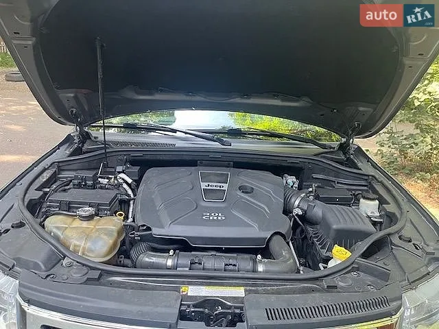 2012 Jeep Grand Cherokee - мініатюра 16