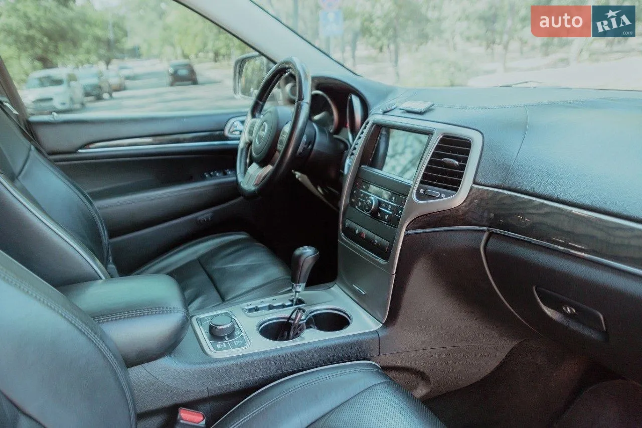 2012 Jeep Grand Cherokee - мініатюра 29