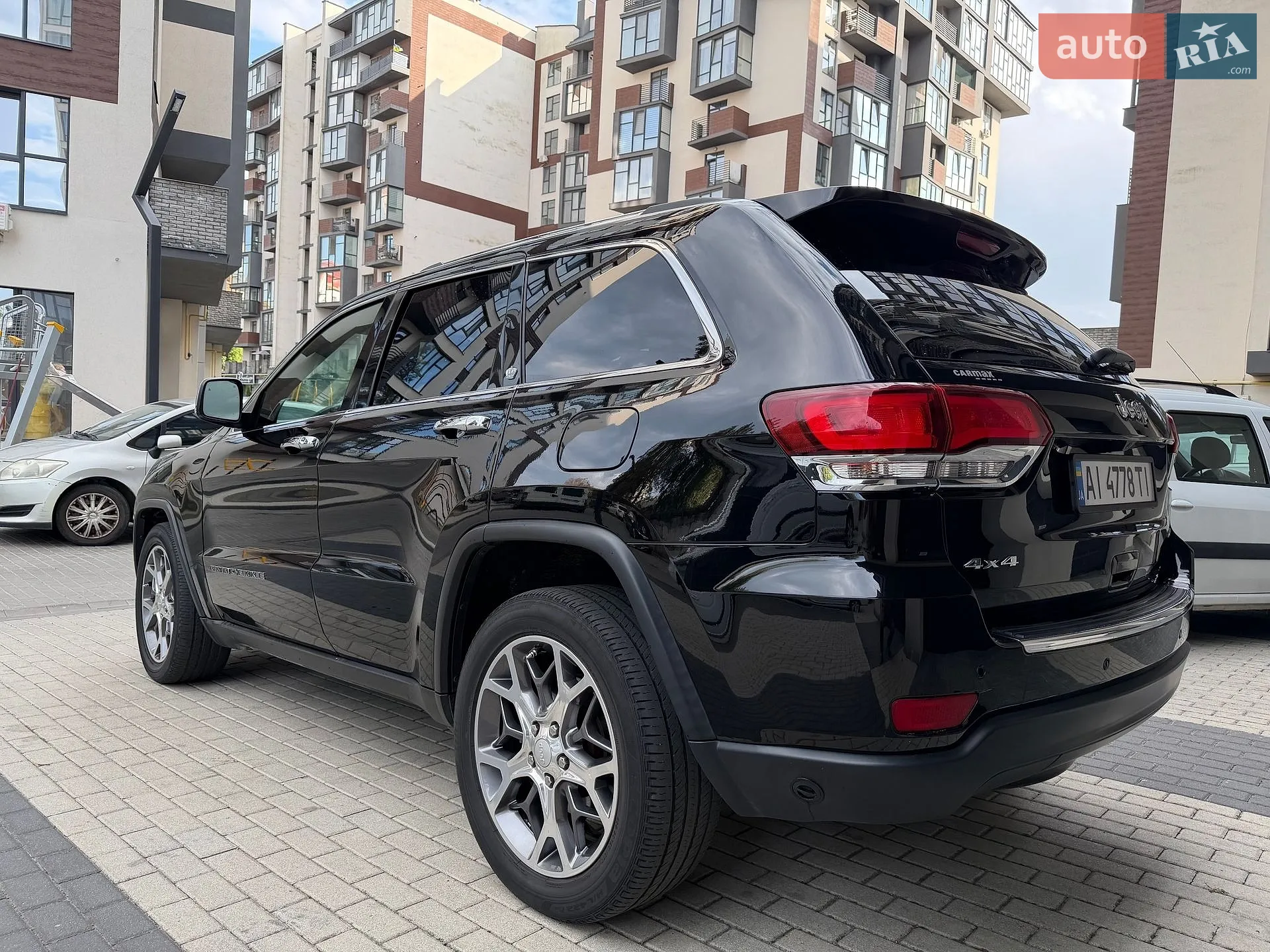 2020 Jeep Grand Cherokee - мініатюра 5