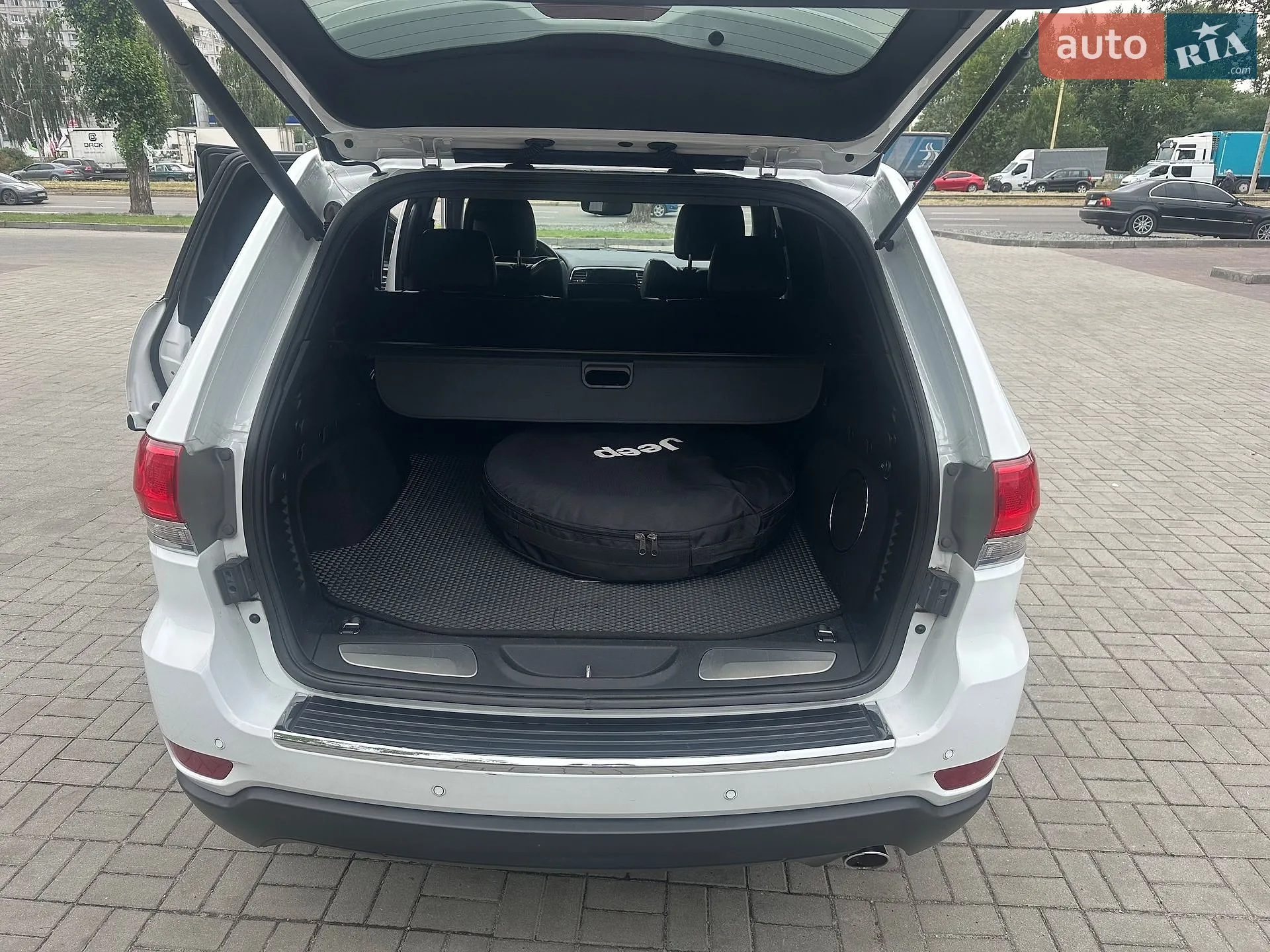 2019 Jeep Grand Cherokee - мініатюра 6