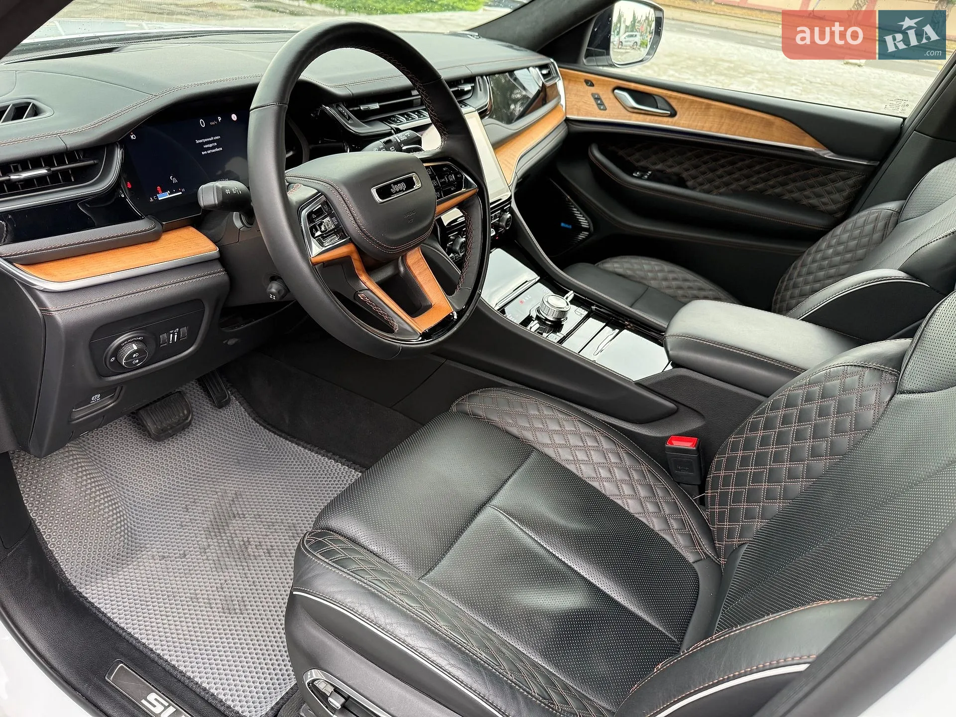 2024 Jeep Grand Cherokee - мініатюра 10