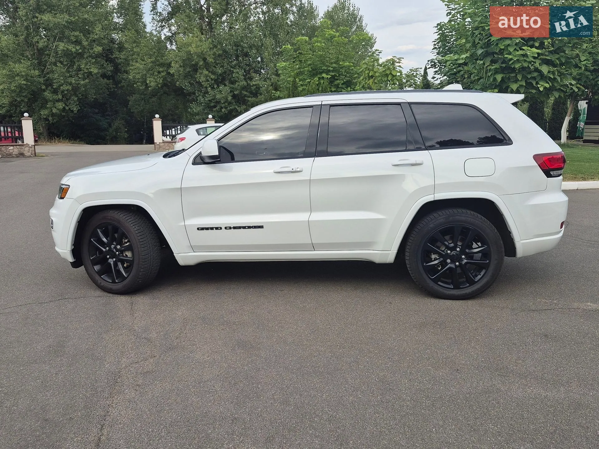 2020 Jeep Grand Cherokee - мініатюра 12
