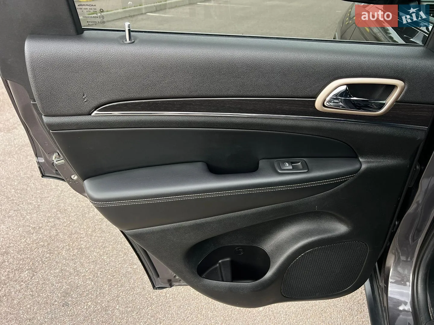 2013 Jeep Grand Cherokee - мініатюра 41