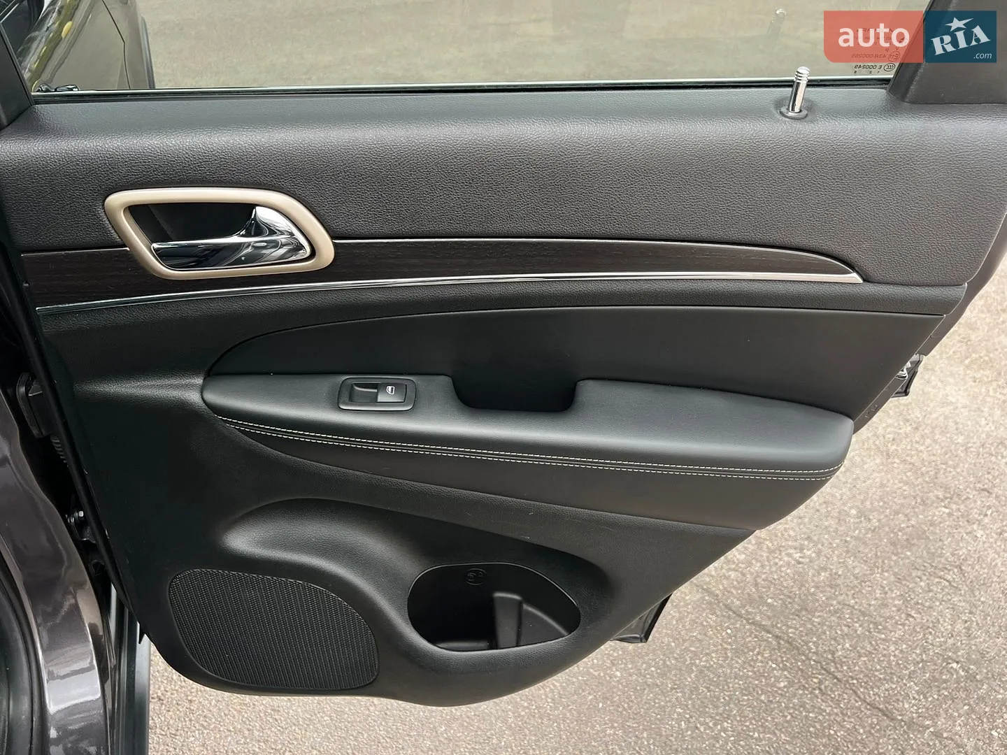 2013 Jeep Grand Cherokee - мініатюра 43