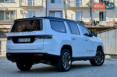 Внедорожник / Кроссовер Jeep Grand Wagoneer 2022 в 