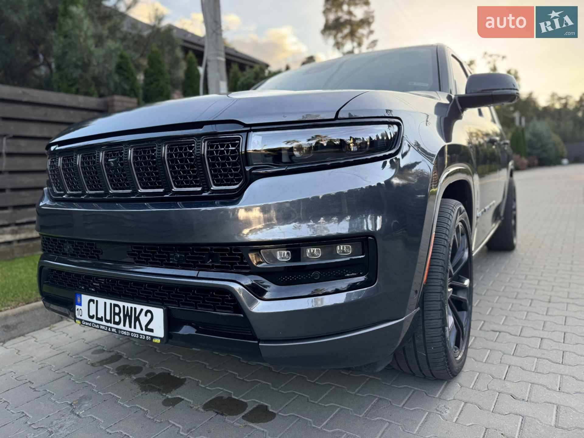 2022 Jeep Grand Wagoneer