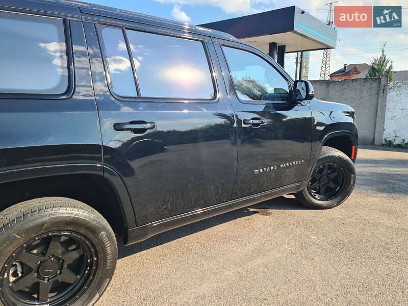 Внедорожник / Кроссовер Jeep Grand Wagoneer 2022 в Днепре