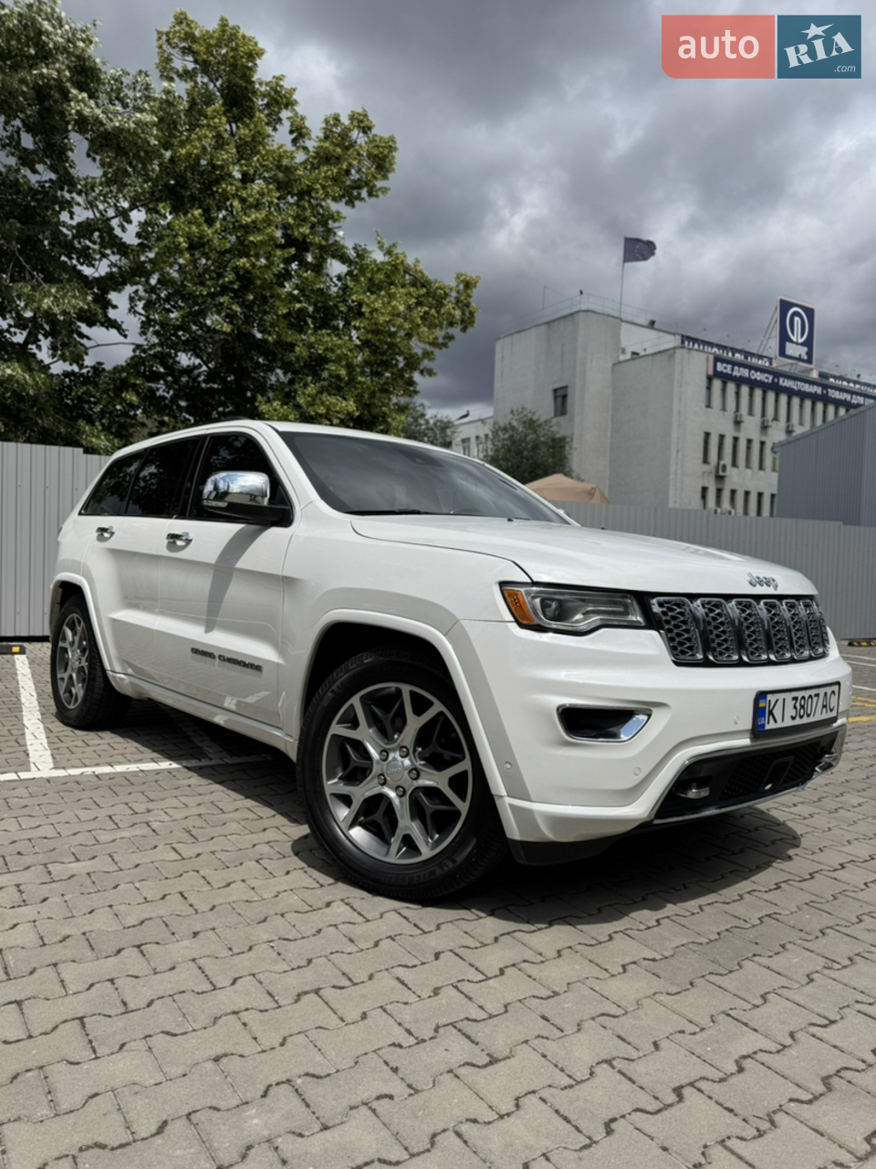 2019 Jeep Grand Cherokee - мініатюра 28