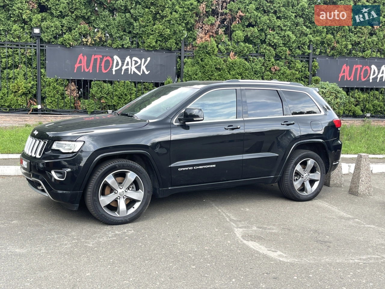2015 Jeep Grand Cherokee - мініатюра 36