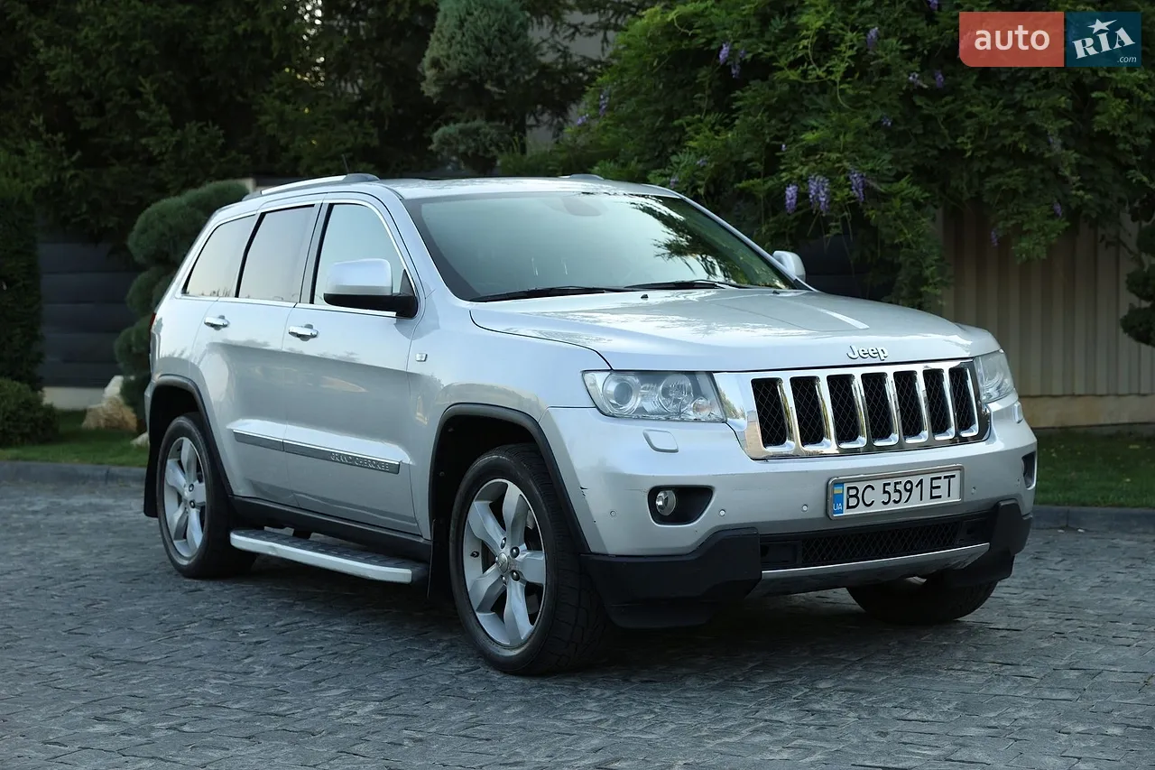 2011 Jeep Grand Cherokee - мініатюра 26