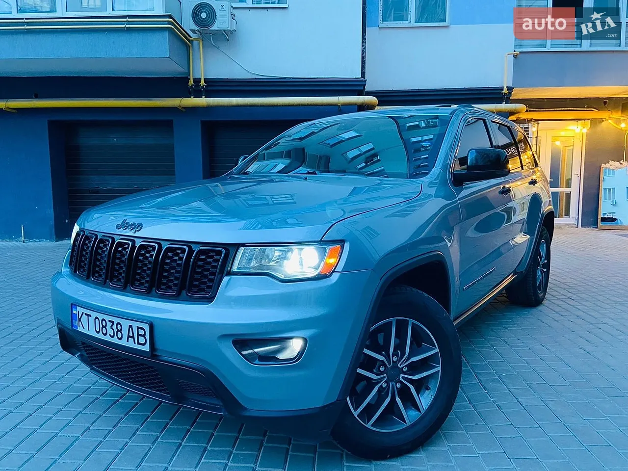 2019 Jeep Grand Cherokee - мініатюра 18