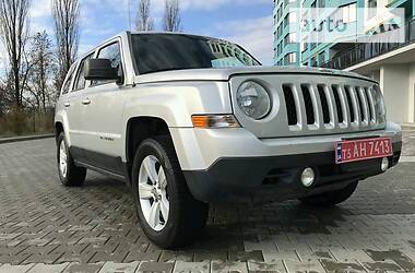 Внедорожник / Кроссовер Jeep Patriot 2014 в Луцке