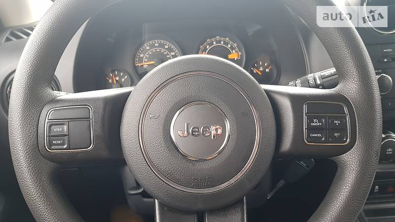 Позашляховик / Кросовер Jeep Patriot 2014 в Києві