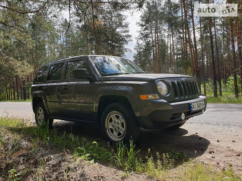 Позашляховик / Кросовер Jeep Patriot 2014 в Києві