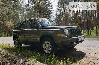 Позашляховик / Кросовер Jeep Patriot 2014 в 