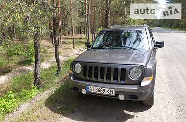 Позашляховик / Кросовер Jeep Patriot 2014 в 