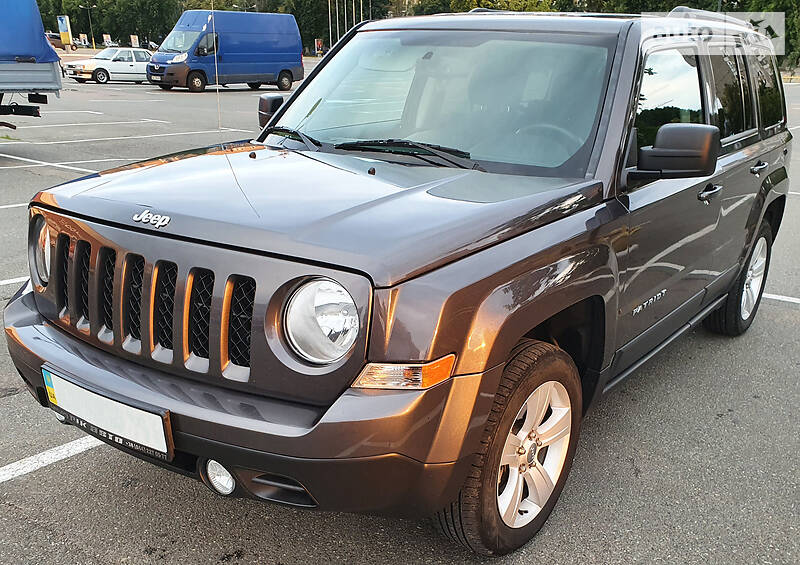 Позашляховик / Кросовер Jeep Patriot 2016 в Києві