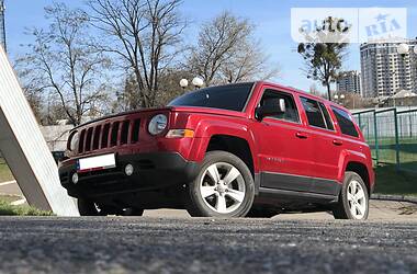 Внедорожник / Кроссовер Jeep Patriot 2014 в Харькове