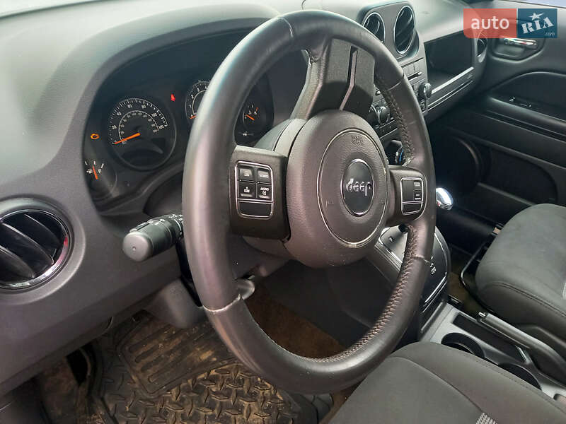 Внедорожник / Кроссовер Jeep Patriot 2015 в Черкассах