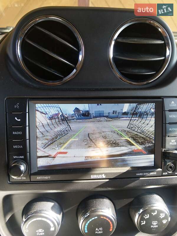 Внедорожник / Кроссовер Jeep Patriot 2016 в Надворной