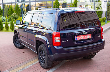 Позашляховик / Кросовер Jeep Patriot 2014 в Львові