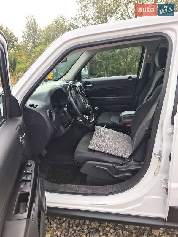 Внедорожник / Кроссовер Jeep Patriot 2012 в Бережанах